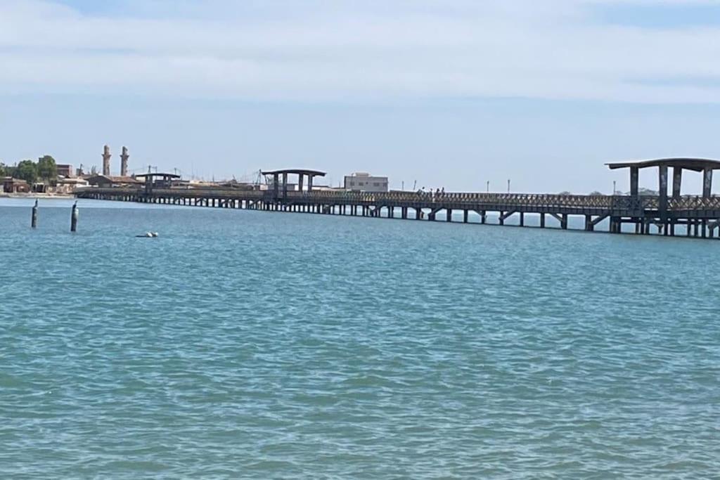 Case Beach Ngalou Sessene Luaran gambar